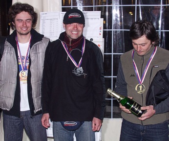 Vítězové závodu - zprava Juraj Kleja (1.místo), Mirek Varvařovský (2. místo) a Karel Vejchodský (3.místo)