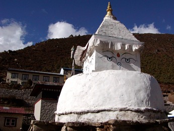  Stupa v Namche Bazar museum 
