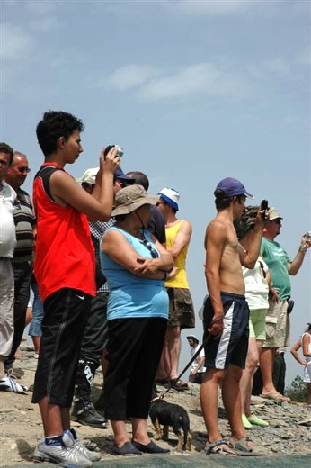  Onlookers at the taking off area 