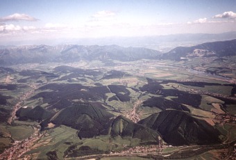 Straník v dálce
