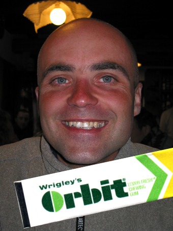  Mirek Varva�ovsk� a jeho skv�l� chrup 