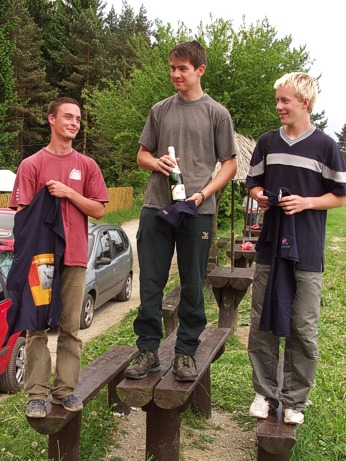  V�t�zov� kategorie Talentovan� ml�de� do 21 let - 1. Michal �neiberg (uprost�ed), 2. Jaroslav �erm�k (vlevo), 3. Tom� Dan�k (vpravo) 