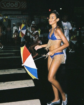  N�dhern� a mil� 