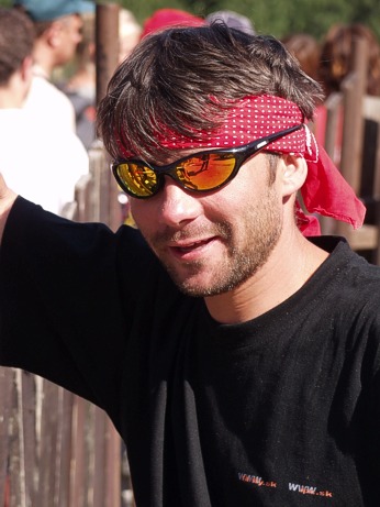  Kam kuk� Horm�n? 