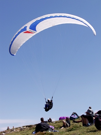  Startuje vedouc� z�vodn�k celkov�ho po�ad� Miroslav Radar St�hula 