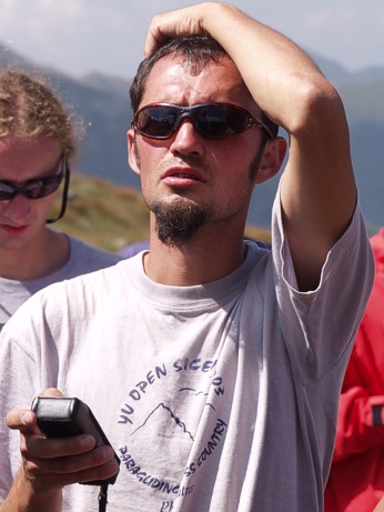  Walter Wojciechovsky na briefingu 