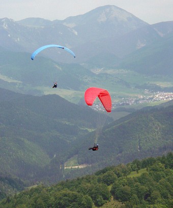  Nad severn�m svahem 