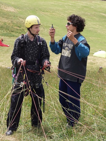  Instruktor Kamil Kone�n� se sv�m ��kem 