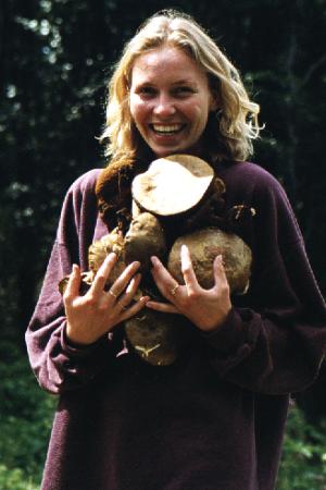  Hanka z Hradce Kr�lov� se sv�mi �lovky 