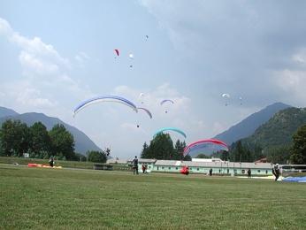  Hromadn� p�ist�v�n� 