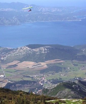 Above the West slope of Serra du Pignu