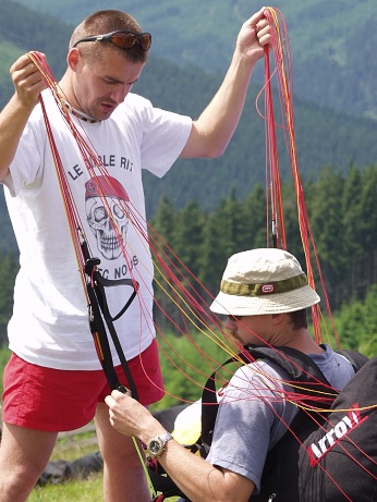  Peter Vrabec a Lud�k Proch�zka lad� formu pro �tok na prvn� trojku 