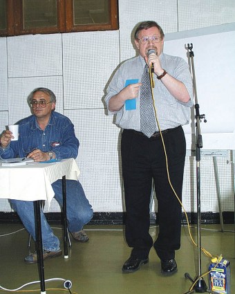  O n�vrhu nov�ch stanov LAA odborn� hovo�� sen�tor Kroupa, p�edseda ODA 