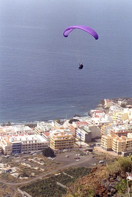  Above the cliff near Puerto Naos 