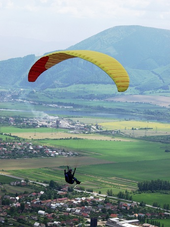  Mlad� a nad�jn� Mat�j �ern� 