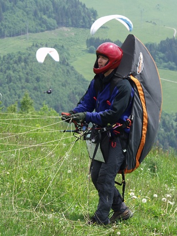  Startuje Tom� Svoboda 