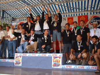  V�azn� dru�stv�: 1. Rak�sko, 2. Franc�zsko, 3. Taliansko 
