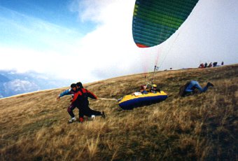  Chce to po��dn� rozb�h � 