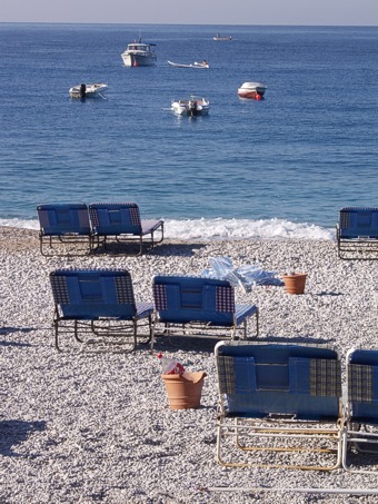  Na pl�i brzy r�no 