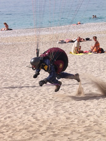  Hladk� p�ist�n� rovnou na obli�ej 