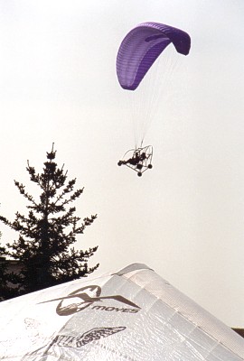  T��kolov� Parapl�n a v�trolam Petra Tu�ka 