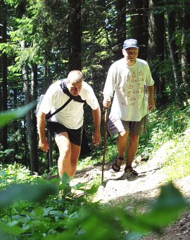  Petr Dvo��k a Radek �imon�k je�t� hluboko pod vrcholovou parti� 