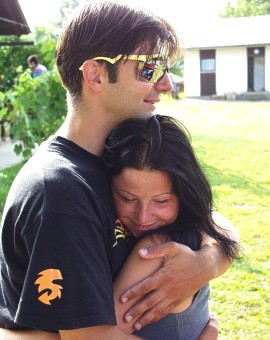  Radek Ve�e�a s svoj� obdivovatelkou 