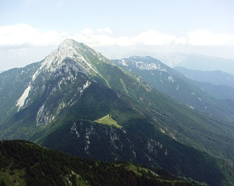  Vrchol hory Stor�i� ve v��ce 2132m&nbsp;n.m. 