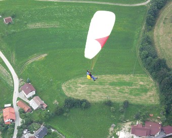  Kamil Kone�n� u 1. oto�n�ho bodu 