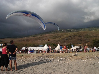  P�ist�n� na pob�e�� 