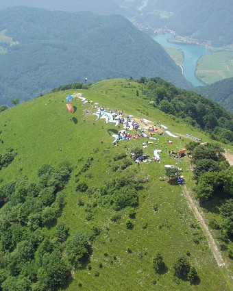  Okam�ik otev�en� startovn�ho okna 