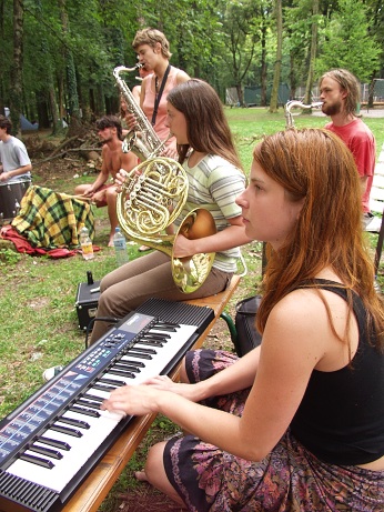  Podveern koncert u eky 