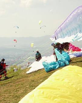  Jihov�chodn� startovi�t� ve 13:00 