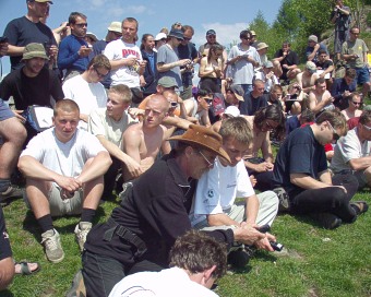  Briefing na Stran�ku 