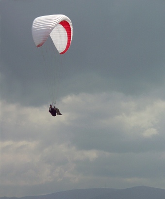  Z�kladny obla�nosti rychle tmavnou 