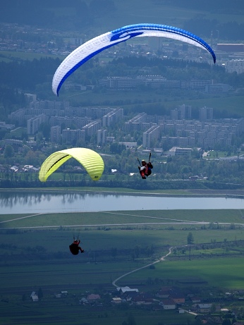  Tom� Lednik ve stoup�ku 