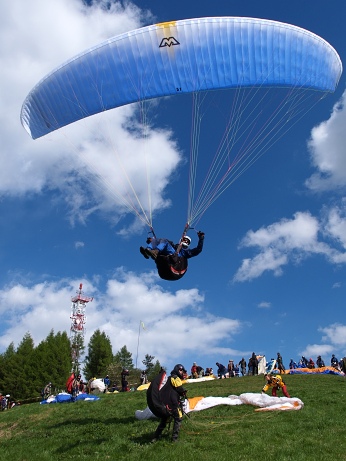  Na z�padn�m startovi�ti 