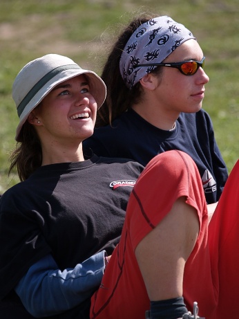  Mlad�m a nad�jn�m to proklat� slu�� 