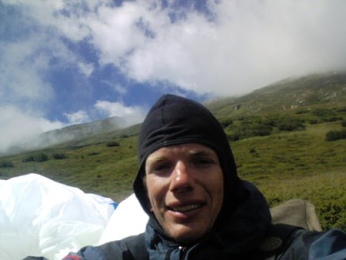  Alex Hofer na h�ebeni nad m�stem Brig 