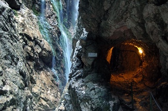 Soutěska Holentalklamm Soutěska Holentalklamm