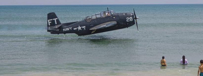 Nouzové přistání na vodní hladinu